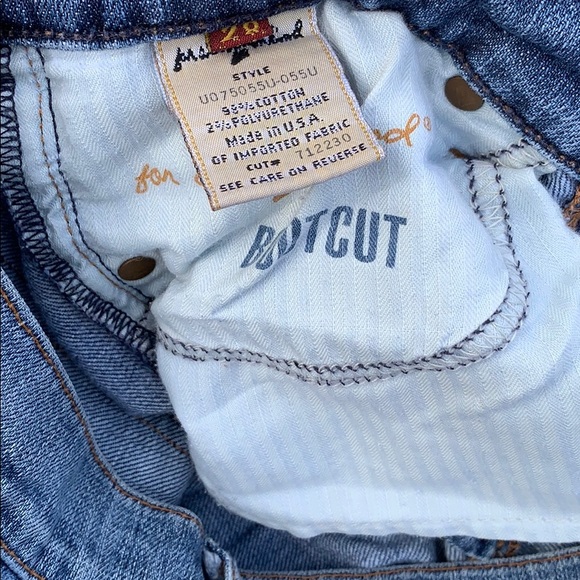 7 For All Man Kind - Picture 5 of 5